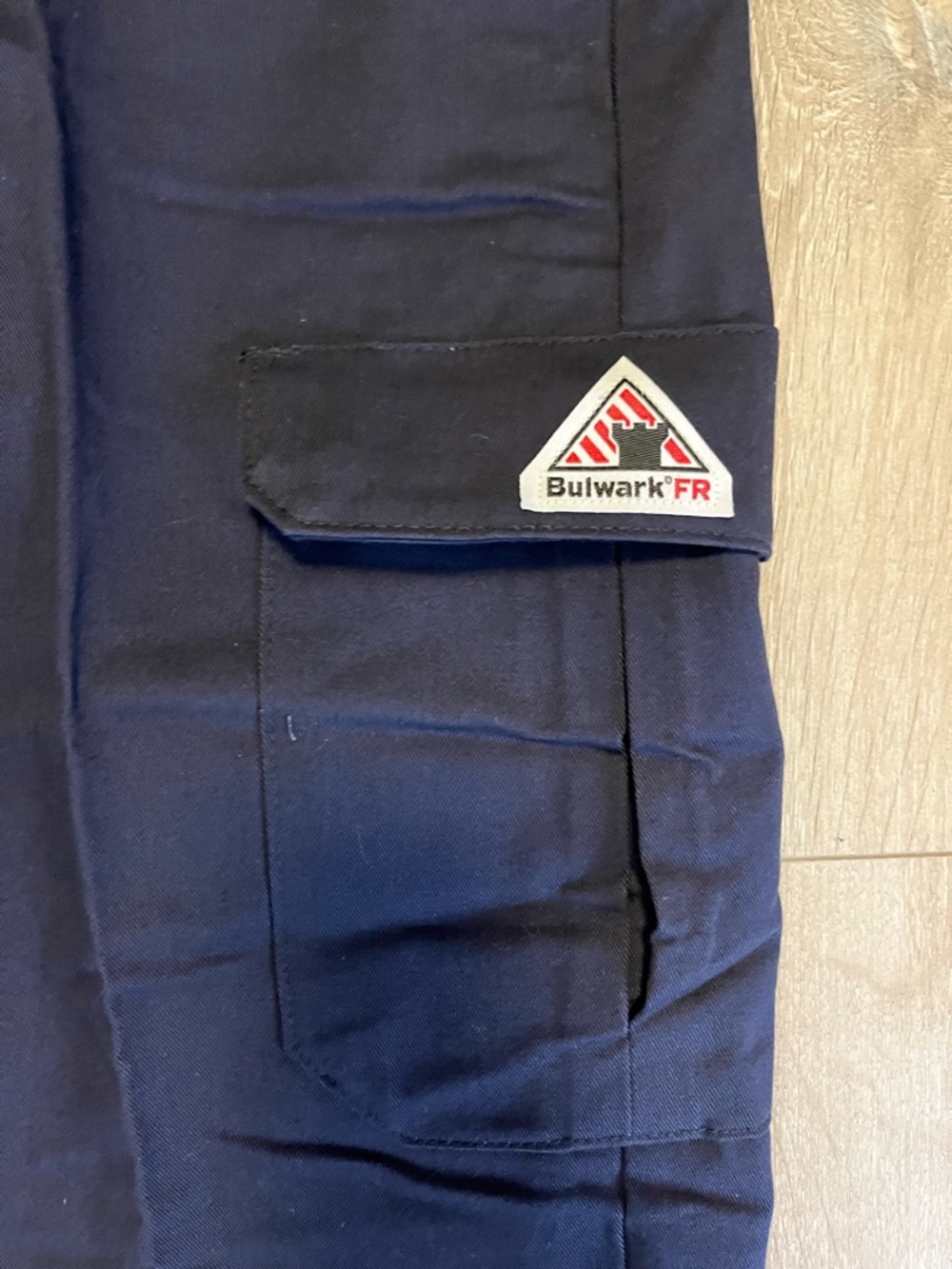 New Bulwark Fire Retardant Work Cargo Pants - Navy size 36/28 - Picture 2 of 6